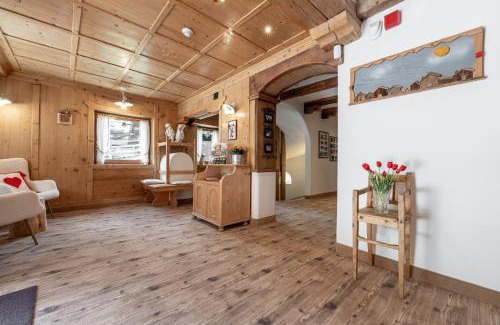 Alba Hotel | Villa Adria B&B