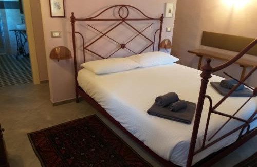Bra Bed & Breakfast | VILLA ADRIANA