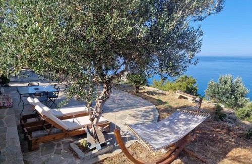 Kymi-Aliveri Apartment | Villa Aegean Balcony
