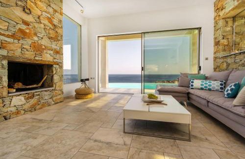Karystos Villa | Villa Aeonia