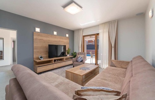 Sveti Lovrec House | Villa Ajlin