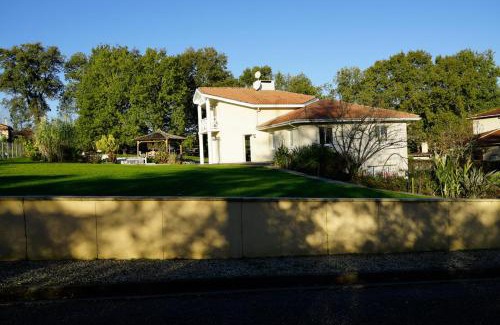 Carignan-de-Bordeaux Villa | Villa Alba. Piscine grand jardin Hauts de Bordeaux