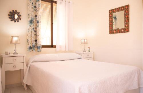 Competa House | Villa Alegre y Olé