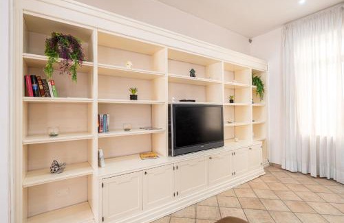 Naples House | Villa Alessandra- Comfort e spazio a Napoli