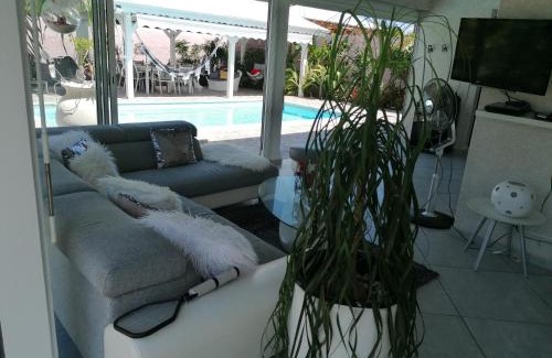 Sainte-Anne Villa | Villa Almeida à 500m de la plage