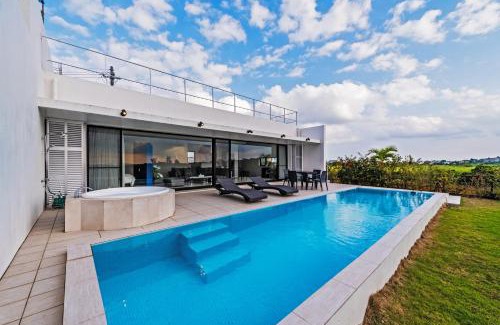 Miyakojima Villa | Villa Alyssum