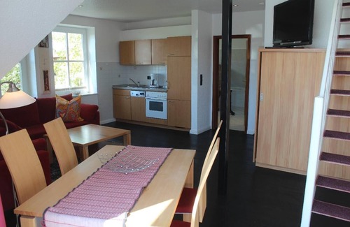 Lemkendorf Apartment | Villa an der Au - Ferienwohnung Leuchtturm
