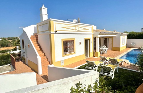 Guia Villa | Villa Ana, a lovely 3 Bedrooms, 3 Bathrooms Perfectly Located, Great Value, Low Budget Villa holiday