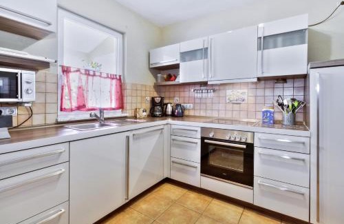 Kastel Villa | Villa Ana