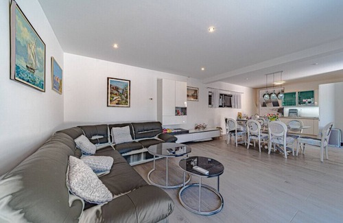 Ston Villa | Villa Angela by Villas Guide