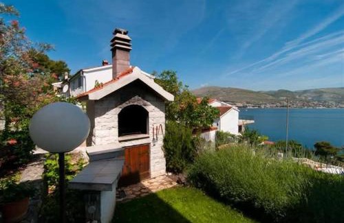 Okrug Donji Apartment | Villa Anita