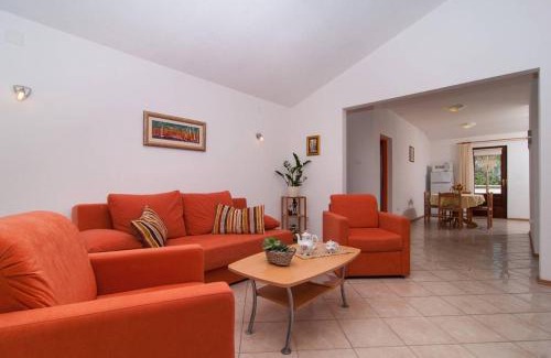 Okrug Donji Apartment | Villa Anita