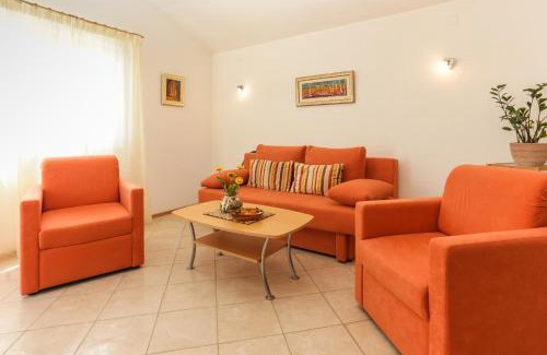 Okrug Donji Apartment | Villa Anita