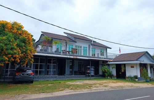 Dungun House | VILLA ANJUNG TAMU