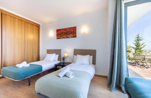 Espartal Villa | Villa Araceli