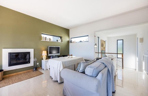 Espartal Villa | Villa Araceli
