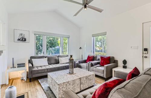 Flamingo Parks House | Villa Ardmore - Indulge in Spa Living with Guesthouse & Private Pool