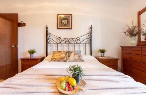 L'Ampolla Villa | Villa Arenal by Interhome