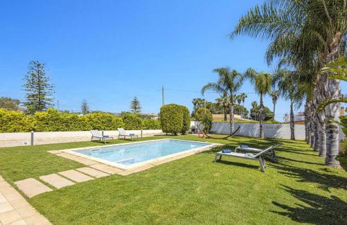 Arenella Villa | Villa Arenella by Villa Plus