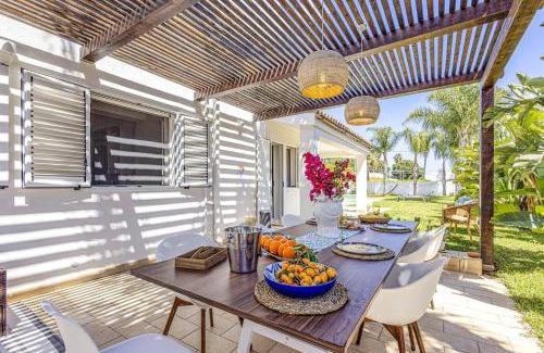 Arenella Villa | Villa Arenella by Villa Plus