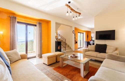 Kardamyli Villa | Villa Armonia, Sunset View and Relaxing Beach Vibe