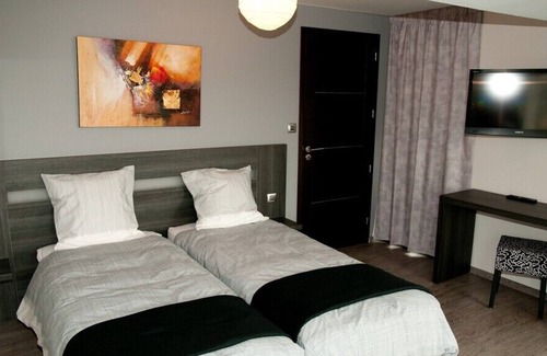 Roscoff Villa | Villa at the foot of water with sauna and Jacuzzi ...