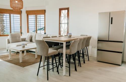 Villajoyosa Villa | Villa Bahari by Seaward Suites