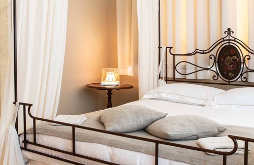 Carrara Bed & Breakfast | Villa Belverde