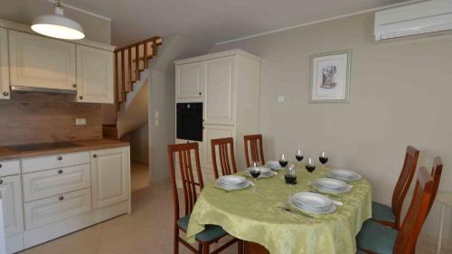 Beram House | Villa Beram by Villas Holiday