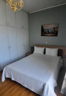 Petaloudes House | Villa Bianca