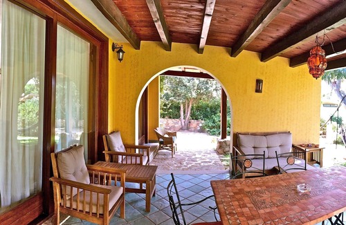 Porto Sa Ruxi Villa | Villa Bibi with swimming pool, three doubles, garden, private beach.