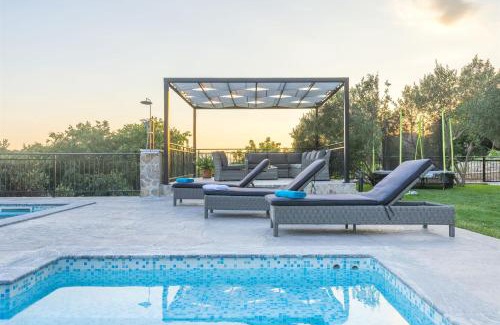 Okrug Donji Villa | Villa Boulder