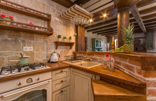 Pakostane House | Villa Calandra (V6861-K1) - Vrana