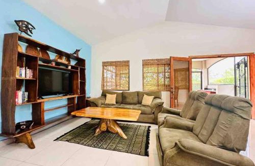 Esterillos Oeste Villa | Villa Camino Corral By Vacation Pura Vida
