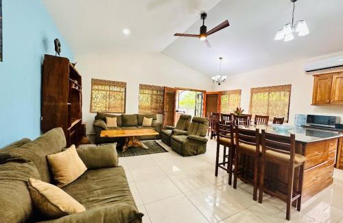 Esterillos Oeste Villa | Villa Camino Corral By Vacation Pura Vida