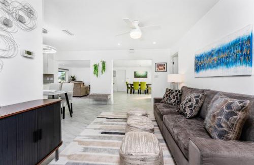 Punta Gorda Villa | Villa Capri-Luxury Waterfront Punta Gorda, FL