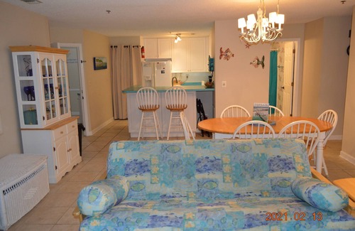 North Topsail Beach Resort | Villa Capriani Resort Ocean Front #2- King SuiteTwo