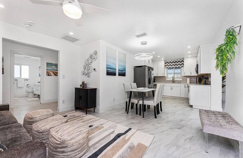 Punta Gorda Apartment | Villa Capri | Waterfront Luxury Retreat Heated Saltwater Pool Dock