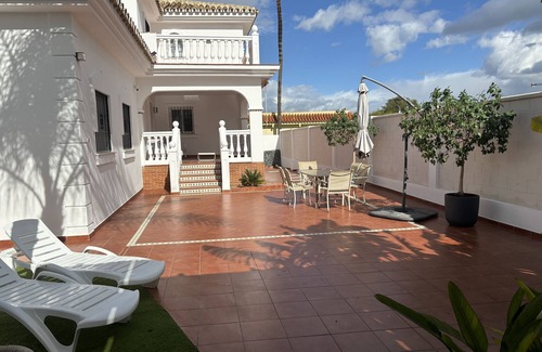 Torremolinos Villa | Villa Celia. Torremolinos. Magnificent villa with heated pool