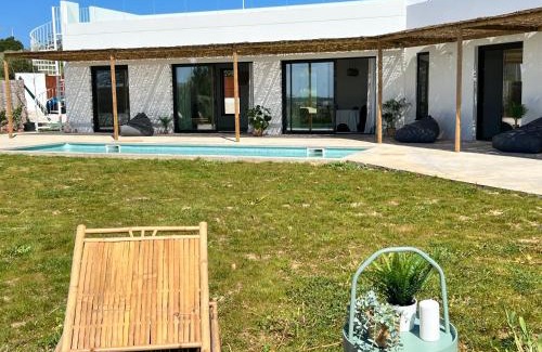 Costa Esuri Villa | Villa con piscina en Golf Isla Canela Links