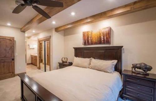 Vail Apartment | Villa Cortina with Access to Gondola