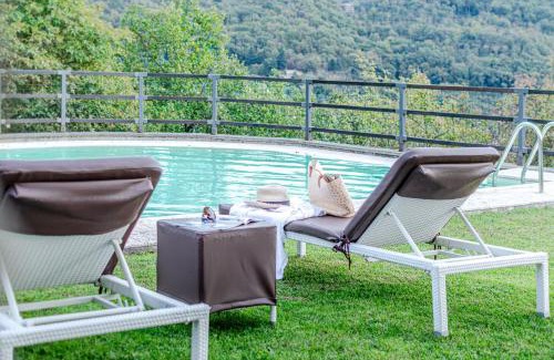 Calenzano Villa | Villa Crociferi