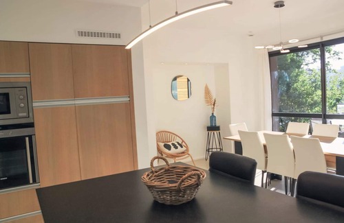 Sarlat-la-Caneda Villa | Villa d'architecte contemporaine