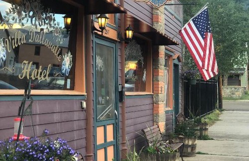 Silverton Bed & Breakfast | Villa Dallavalle Inn