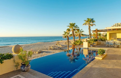 Cabo San Lucas Villa | Villa de la Playa: Beachfront Pool Terrace On Sea of Cortez Steps to Restaurants