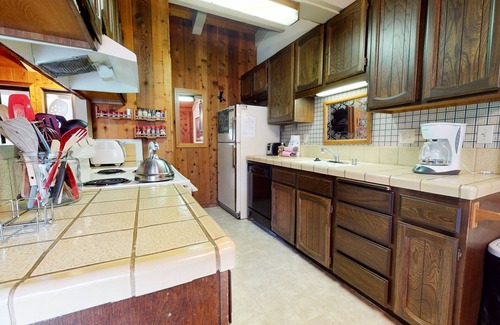 Mammoth Lakes Condo | Villa de los Pinos 30 Great Complex Amenities, Walk to Town by RedAwning