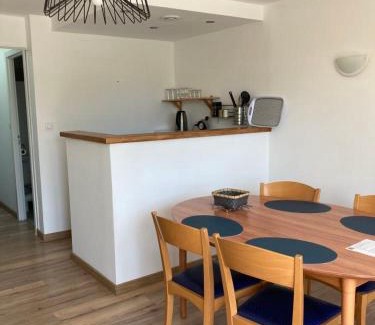 La Flotte House | VILLA DEL RE 3 face à la piscine