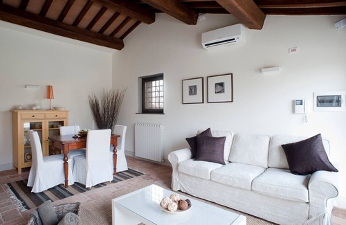 Foligno Villa | Villa del Sole - Homelike Villas