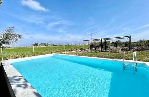 Sant Jaume d'Enveja Villa | Villa 'Delta' with Lake View, Private Pool and Wi-Fi
