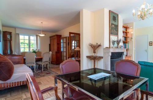 Saint-Philibert House | Villa des Romarins